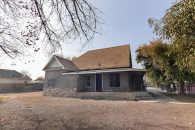 403 South D St-4
