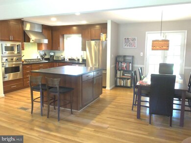 1507 Cool Spring Dr, Alexandria, VA 22308 - photo 6