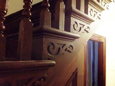 Entry/Foyer. Stairs
