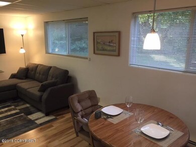 75th dining area
