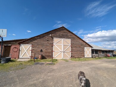 Barn