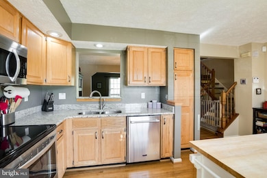 8038 Brightwood Ct, Ellicott City, MD 21043 - photo 6