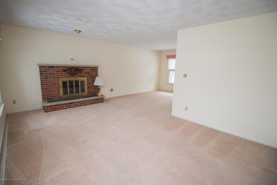5617 Schafer Rd, Lansing, MI 48911 - photo 2