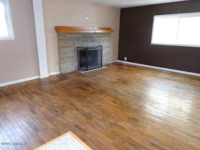 17016506 fireplace
