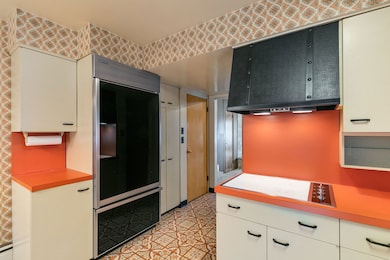 172 Olmsted Rd, Riverside, IL 60546 - photo 5