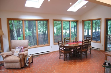 324 Canoe Brook Dr, Hawley, PA 18428 - photo 7