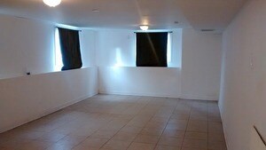 1219 Sacramento Dr, Carpentersville, IL 60110 - photo 2