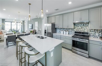 1899 Sierra Ct, Naples, FL 34120 - photo 3