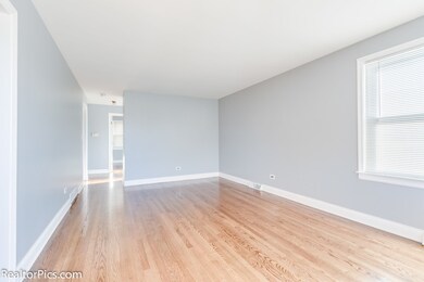 4413 Emerson Ave, Schiller Park, IL 60176 - photo 3