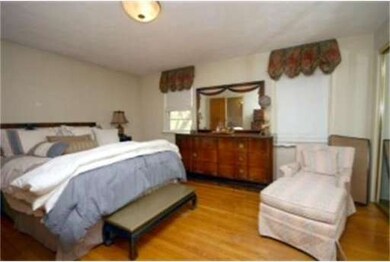 21 Arlo Rd, Newton Upper Falls, MA 02464 - photo 7