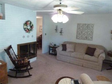 104 Fenwick St, Framingham, MA 01701 - photo 5