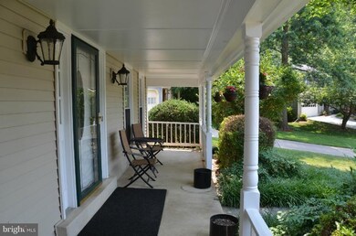 9803 Woodfahl Ct, Burke, VA 22015 - photo 6