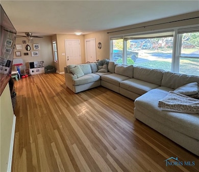 1011 Stall Dr, Findlay, OH 45840 - photo 4