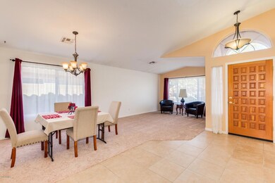 Formal Dining/Living