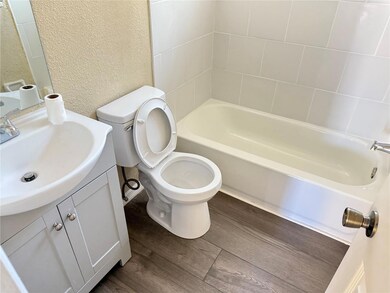 9505 Marlinton Ln, Port Richey, FL 34668 - photo 6