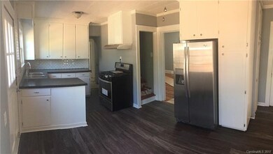 224 Park St, Statesville, NC 28677 - photo 5