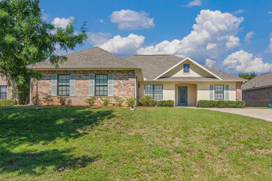 3265 Chapelwood Dr, Crestview, FL 32539 - photo 2