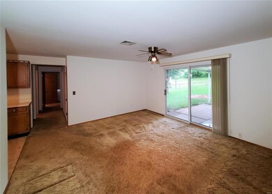 Family Room - flow to Kitchen, Bed Rooms area, and