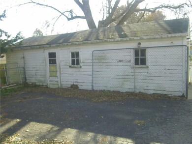 The garage is 32 feet deep