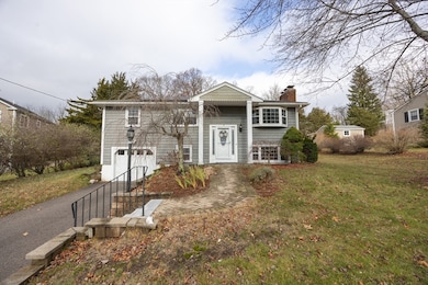 2 Skyline Dr, Franklin, MA 02038 - photo 2
