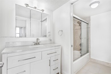 Plaza of the Americas unit 707, Sunny Isles Beach, FL 33160 - photo 3