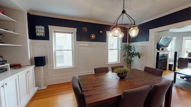 307 Tappan St unit 1, Brookline, MA 02445 - photo 4