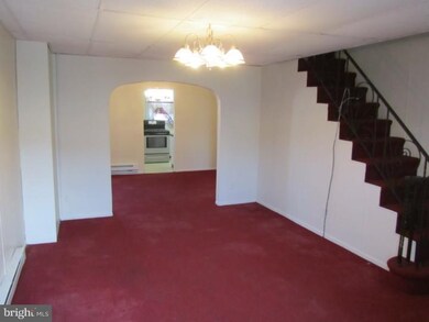 7122 Seaford Rd, Upper Darby, PA 19082 - photo 4