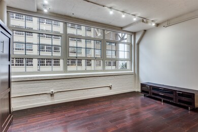 Montgomery Plaza unit 1311, Fort Worth, TX 76107 - photo 4