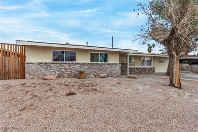 1106 Arrowhead Ave, Las Vegas, NV 89106 - photo 4