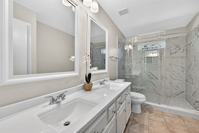 813 Lakeview Dr, Sugar Land, TX 77498 - photo 3