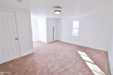 725 Quincy St unit 2, Allentown, PA 18109 - photo 4