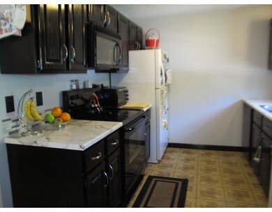 95 Pennacook Dr unit 95, Leominster, MA 01453 - photo 4