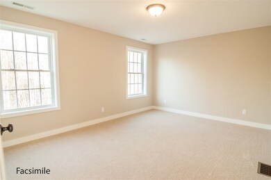 8 Luann Ln unit 10, Pelham, NH 03076 - photo 5