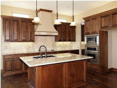 Large Kitchen with Center Island