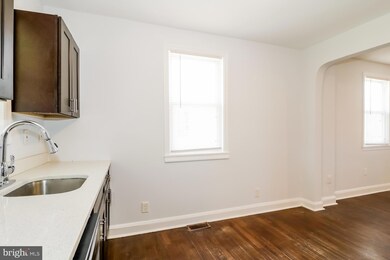 1720 Hall Ave, Halethorpe, MD 21227 - photo 4