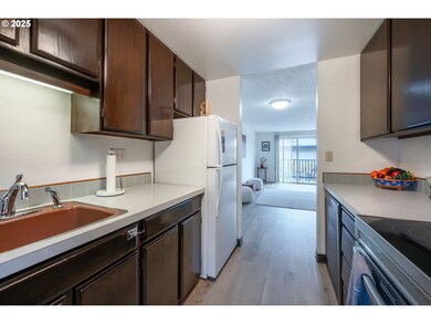 4059 Donald St, Eugene, OR 97405 - photo 5