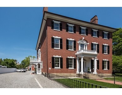 328 Essex St unit 3, Salem, MA 01970 - photo 3