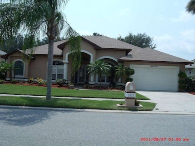 2025 Sykes Creek Dr 028