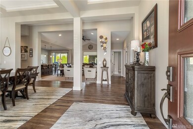 741 Voss St, Enumclaw, WA 98022 - photo 3