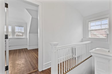 710 Blvd E unit 2, Weehawken, NJ 07030 - photo 6