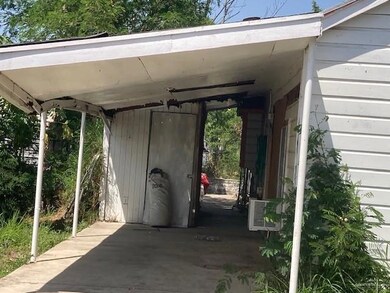 814 W State Ave, Pharr, TX 78577 - photo 2