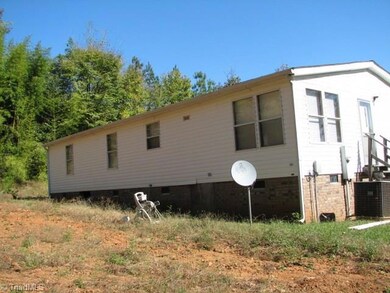 24540 S Nc Highway 109, Denton, NC 27239 - photo 2