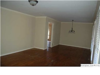 HARDWOODS THROUGHOUT HOME!
