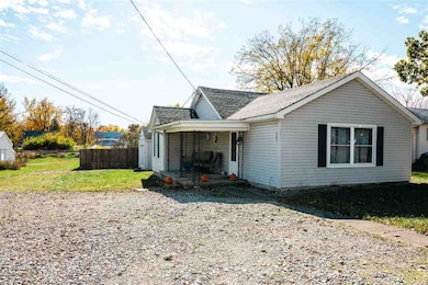 205 W Williams St, Farmland, IN 47340 - photo 2