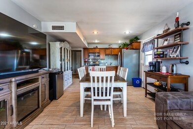 6501 N 52nd Dr, Glendale, AZ 85301 - photo 5