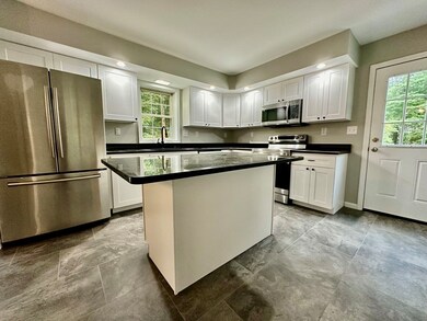 17 Churchill Rd, Douglas, MA 01516 - photo 4