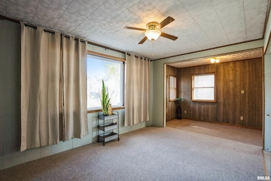 837 14th Ave S, Clinton, IA 52732 - photo 6