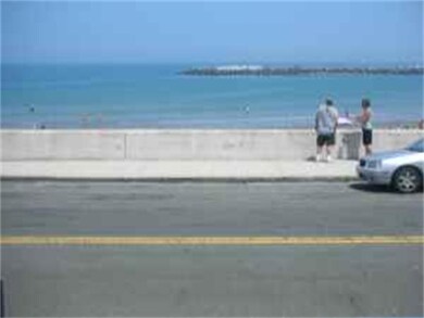 135 Winthrop Shore Dr unit 1, Winthrop, MA 02152 - photo 3