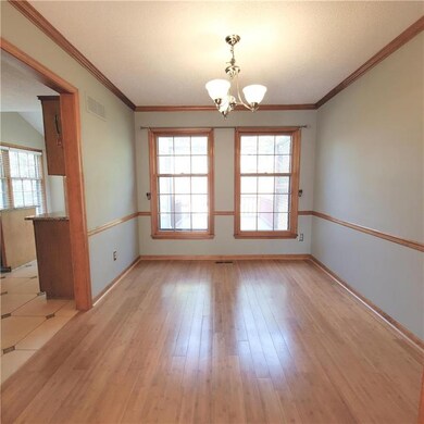 9402 W 48th St, Shawnee, KS 66203 - photo 6