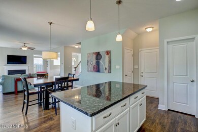 016_p8166671_2_3_4_5_6_7